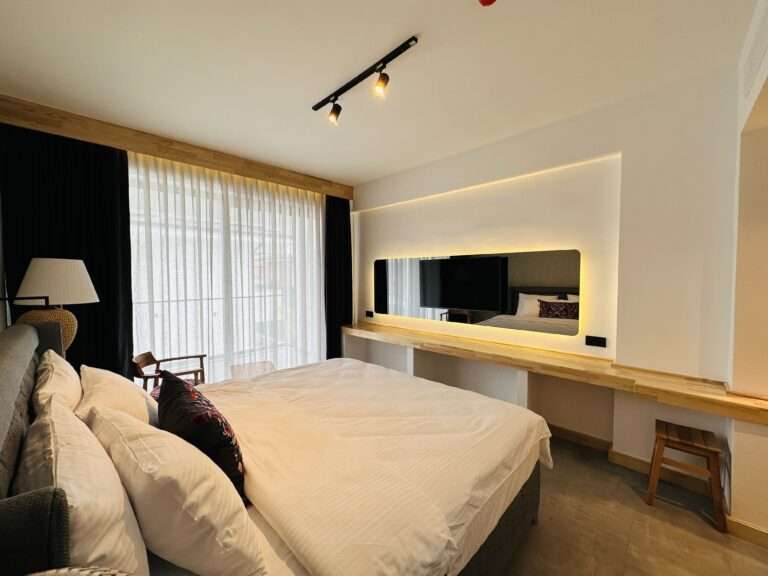Deluxe room with tv and balocny Scape Hotel