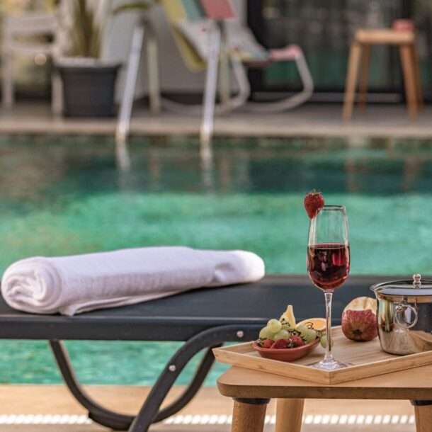 Scape Hotel Fethiye Fruist and drink by the pool 5-min